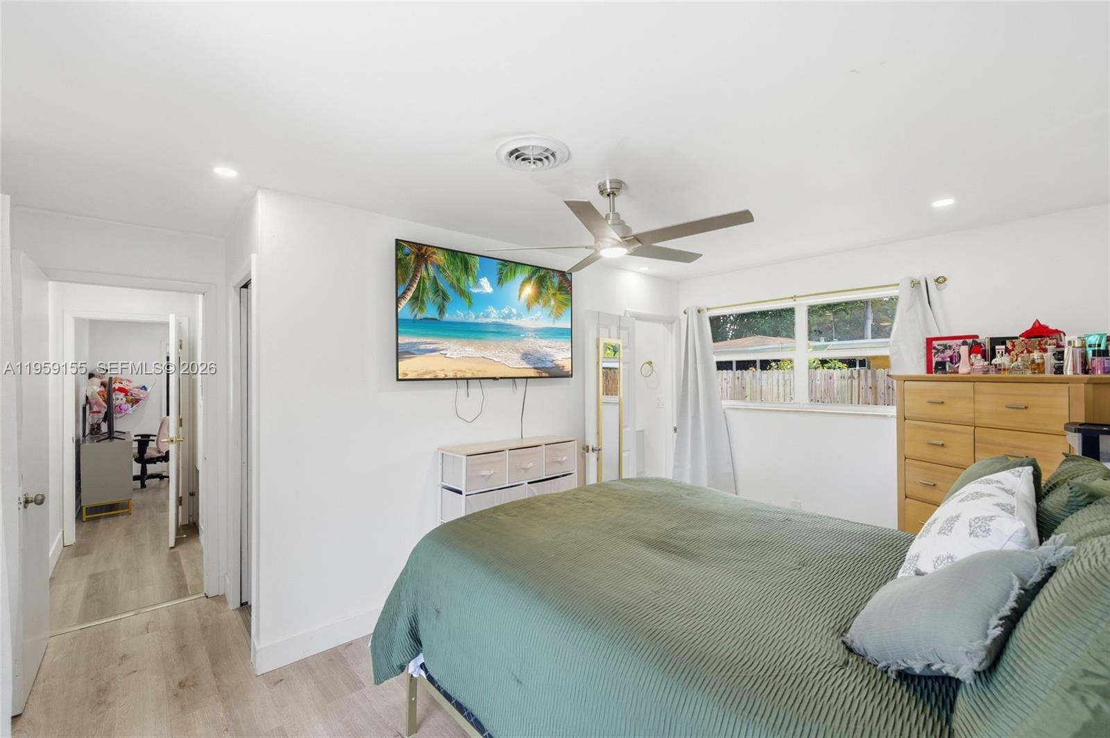 PLANTATION GARDENS 2ND SE - Residential