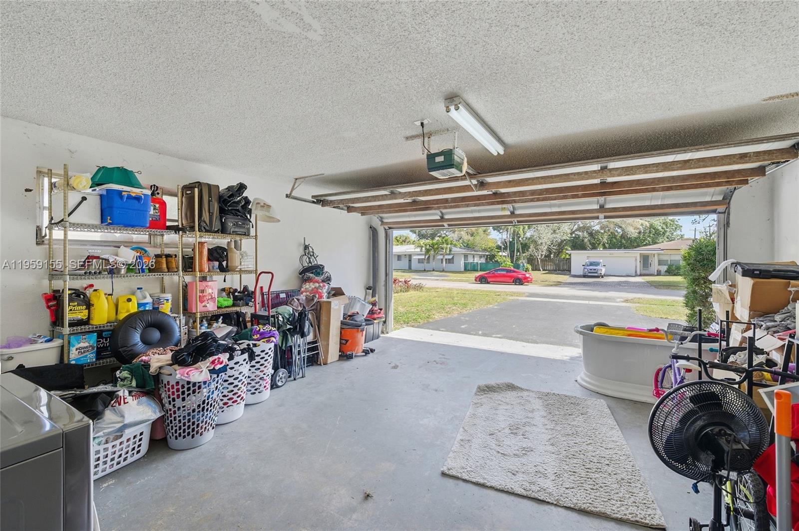 PLANTATION GARDENS 2ND SE - Residential