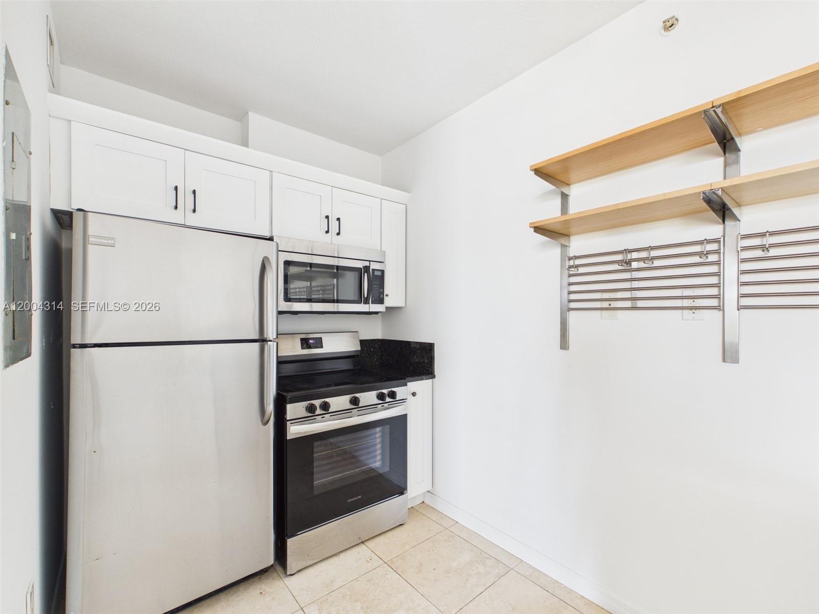 BROADMOOR SUB - Residential Lease