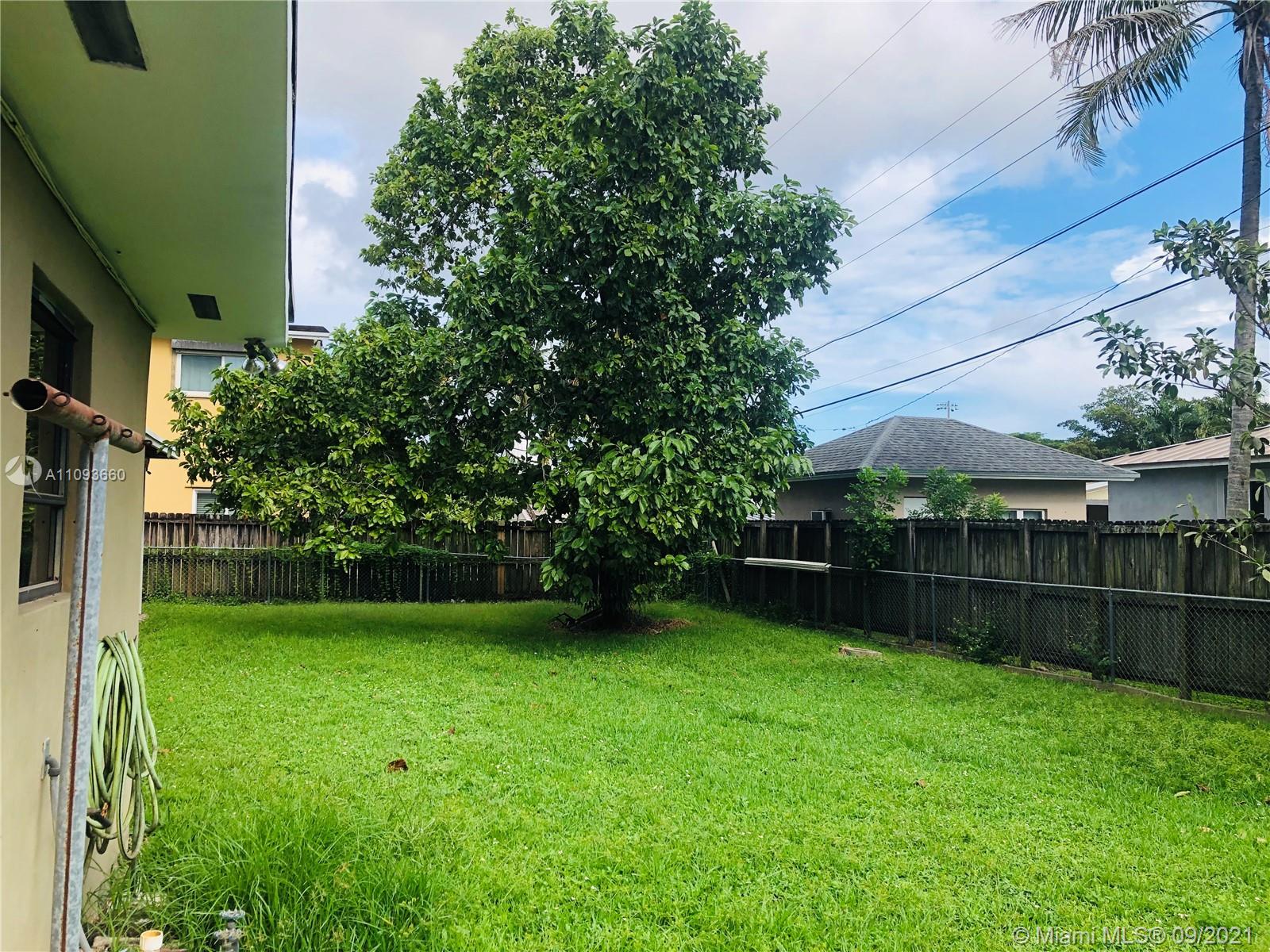 CORAL GABLES HEIGHTS - Residential