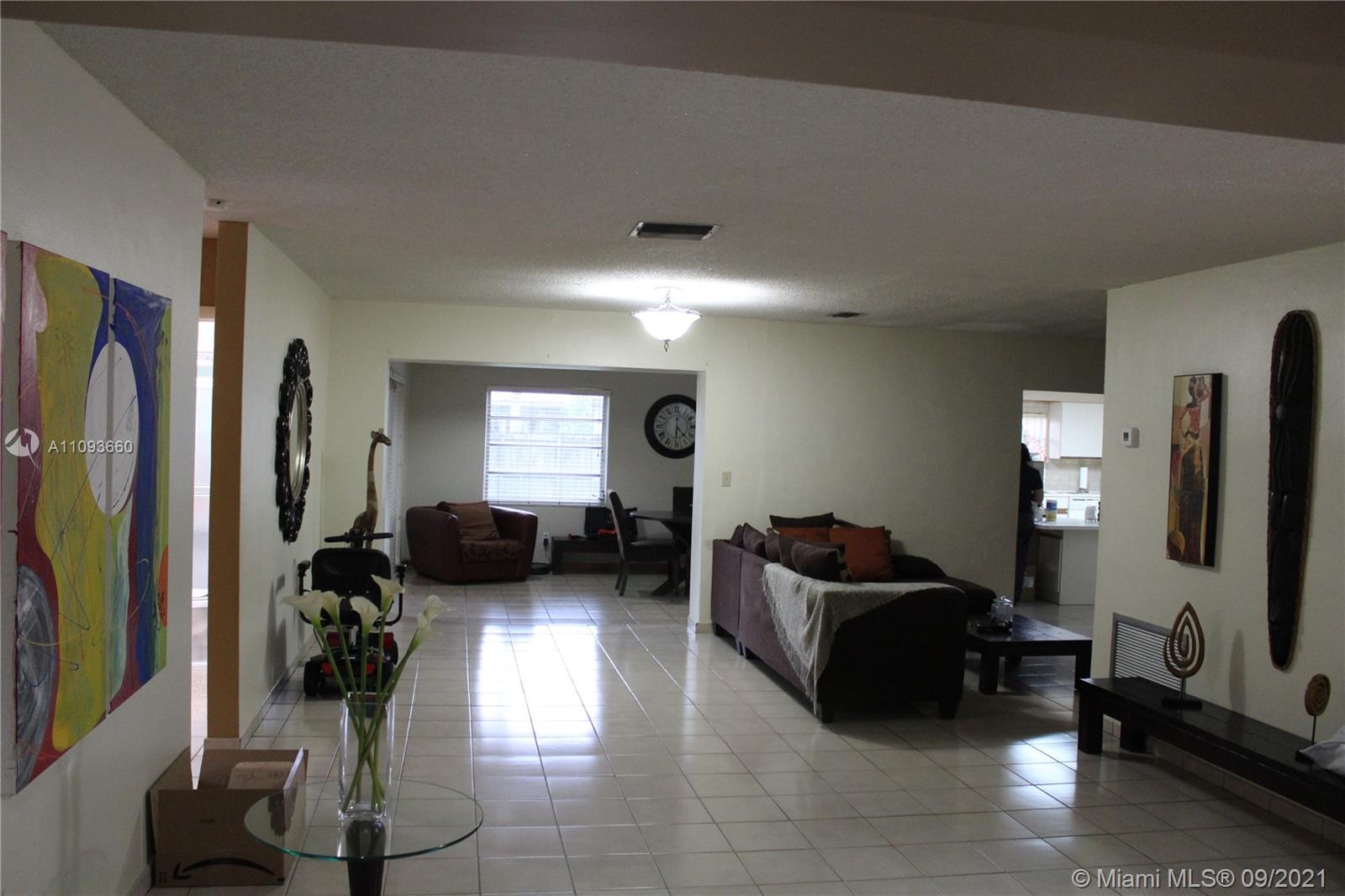 CORAL GABLES HEIGHTS - Residential