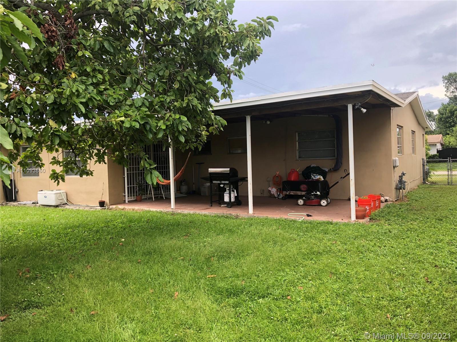 CORAL GABLES HEIGHTS - Residential