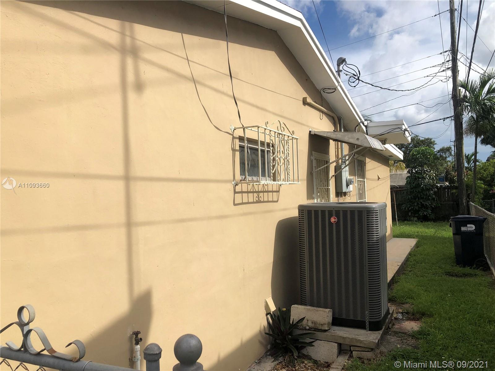 CORAL GABLES HEIGHTS - Residential