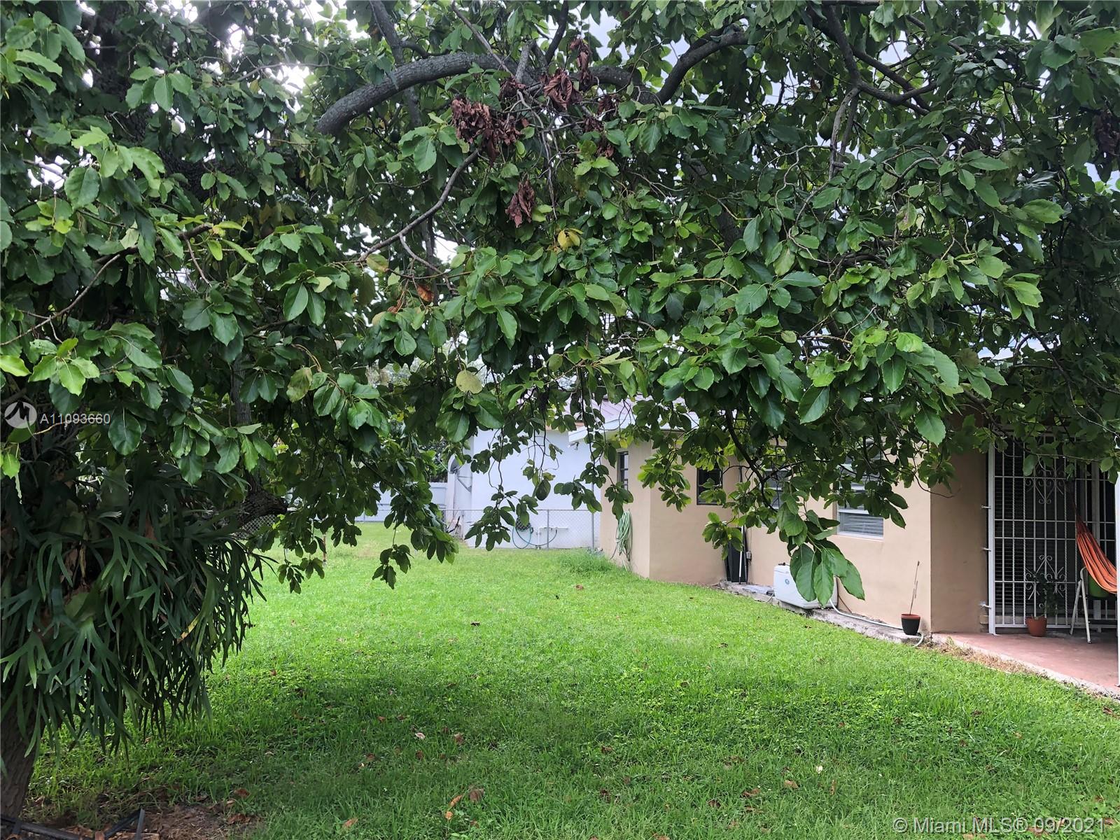 CORAL GABLES HEIGHTS - Residential