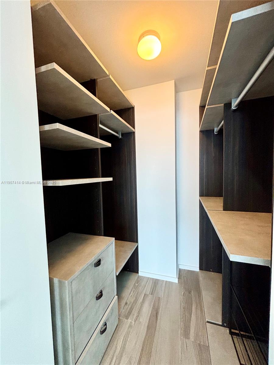 801 SMA RESIDENCES CONDO - Residential Lease