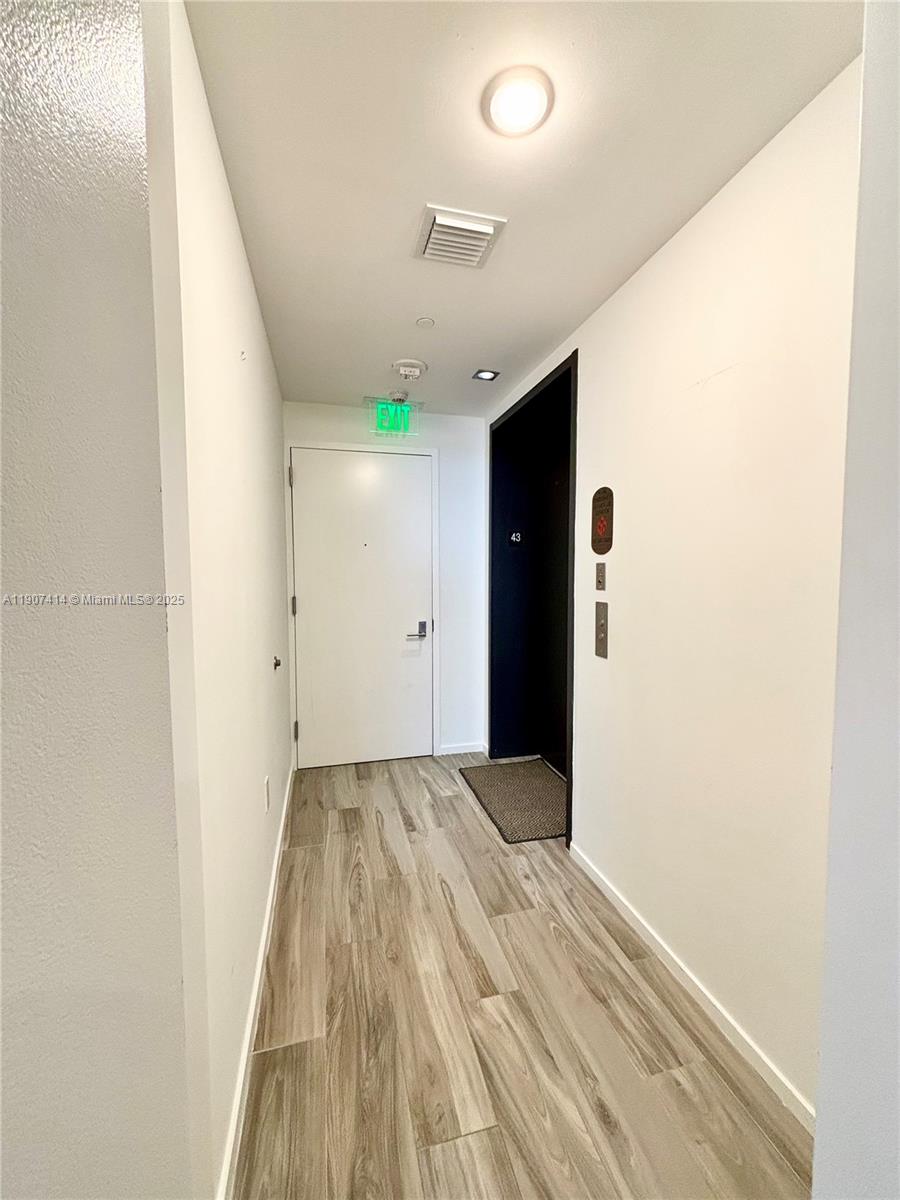 801 SMA RESIDENCES CONDO - Residential Lease