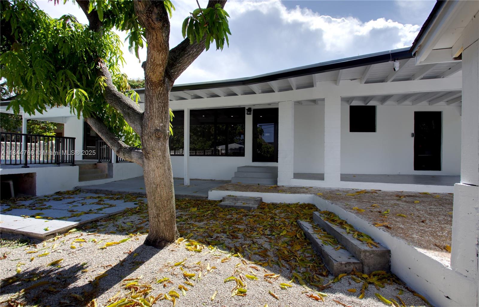 BREEZESWEPT ESTATES 1ST A - Residential