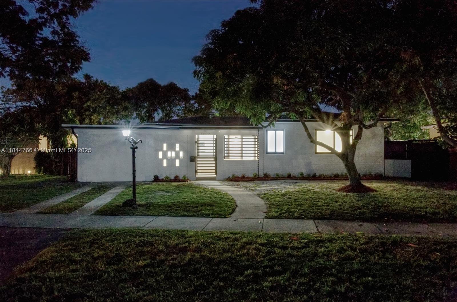 BREEZESWEPT ESTATES 1ST A - Residential