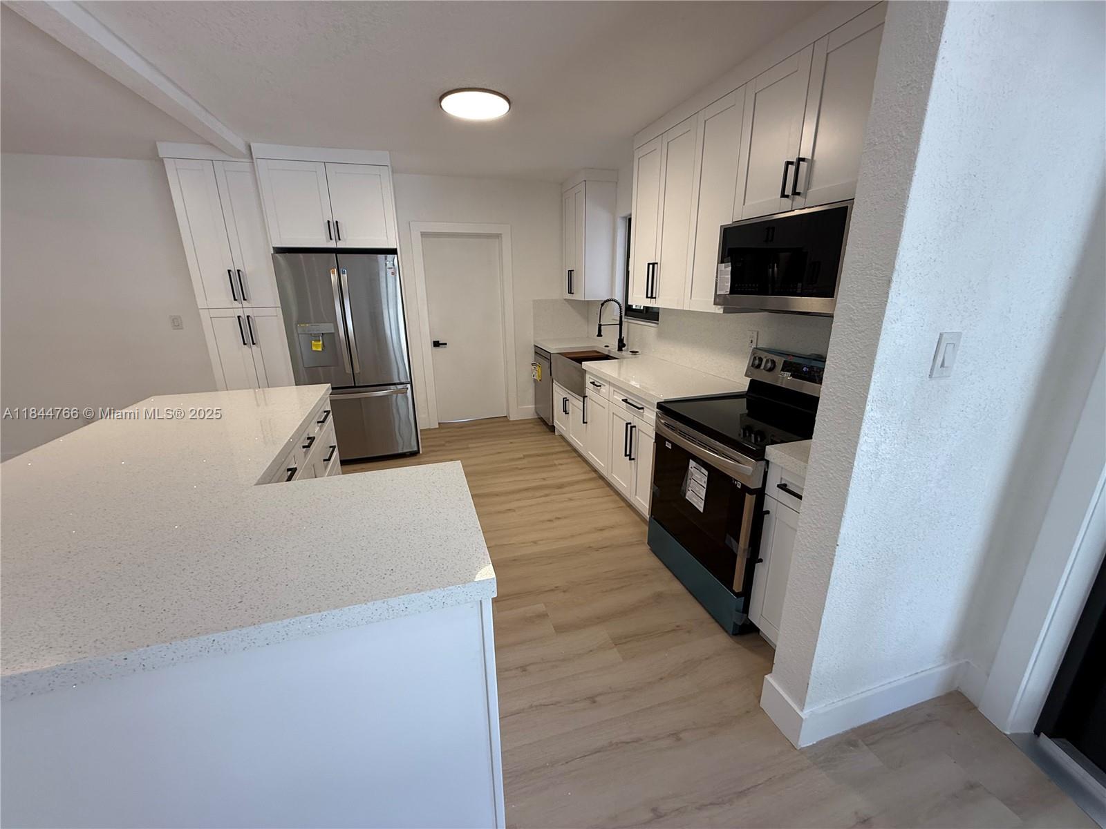 BREEZESWEPT ESTATES 1ST A - Residential