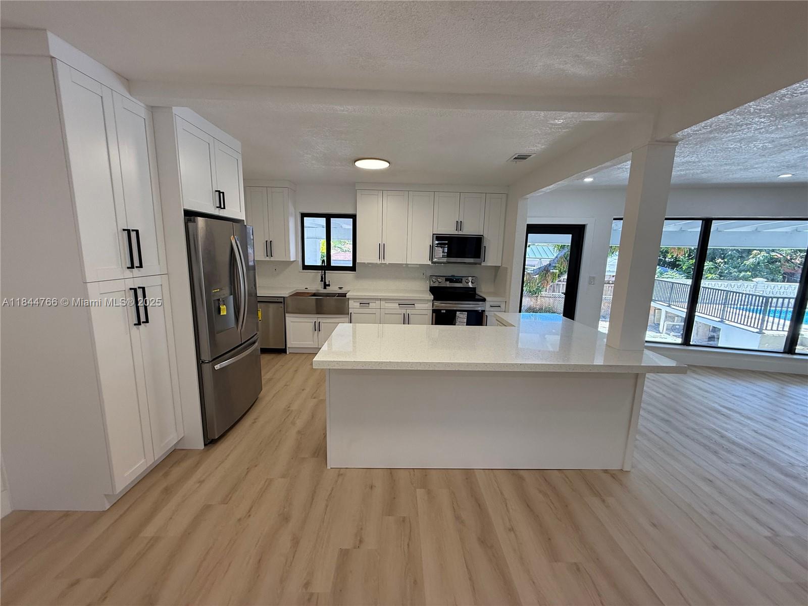 BREEZESWEPT ESTATES 1ST A - Residential