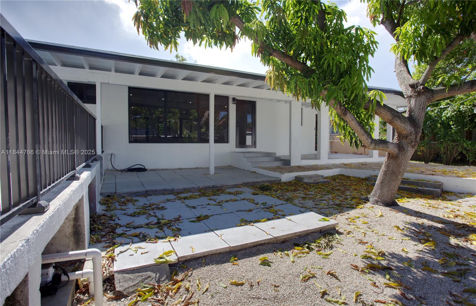 BREEZESWEPT ESTATES 1ST A - Residential