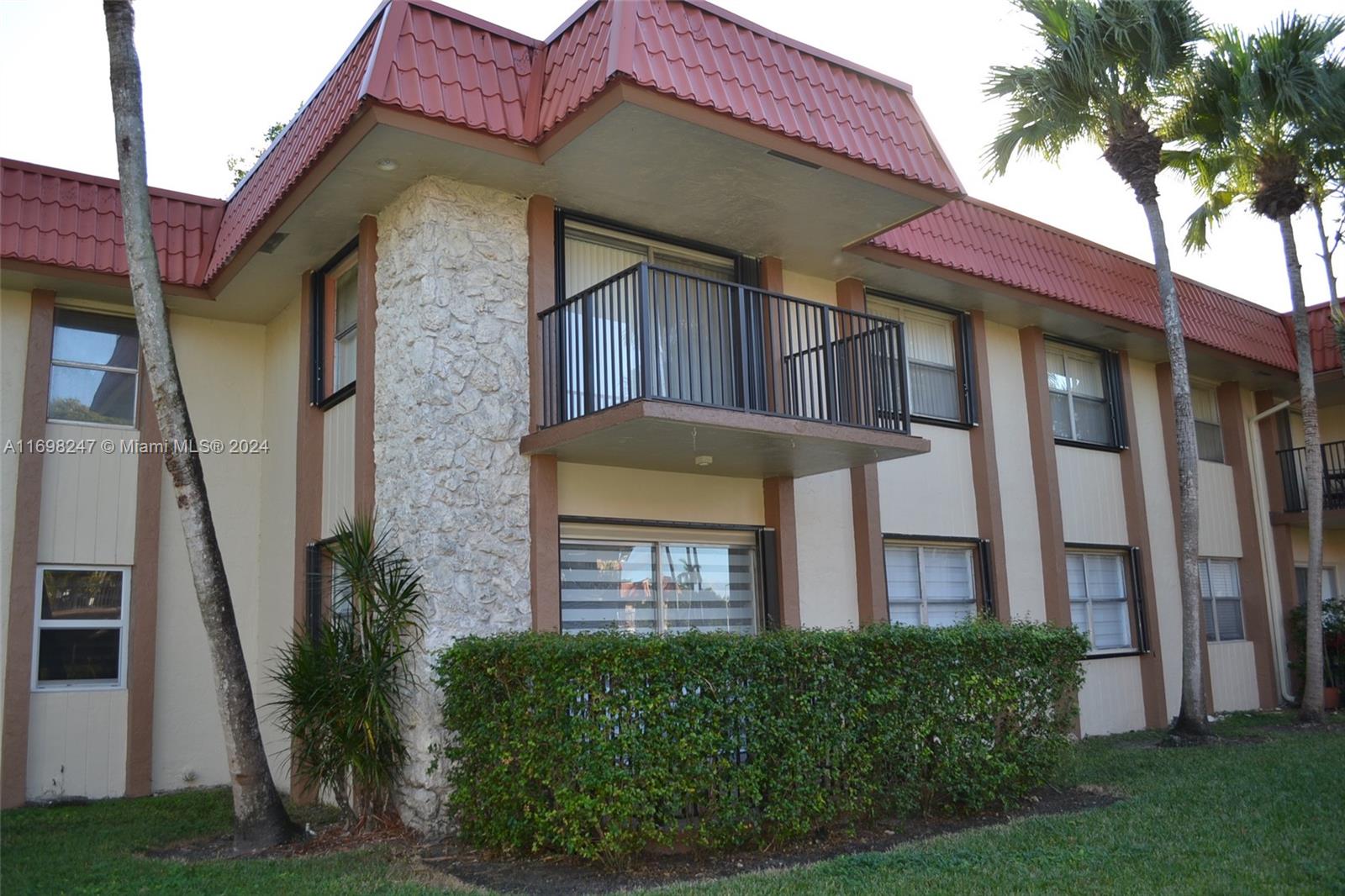 10477 Sw 108th Ave 230, Miami, Broward County, Florida - 2 Bedrooms  
2 Bathrooms - 
