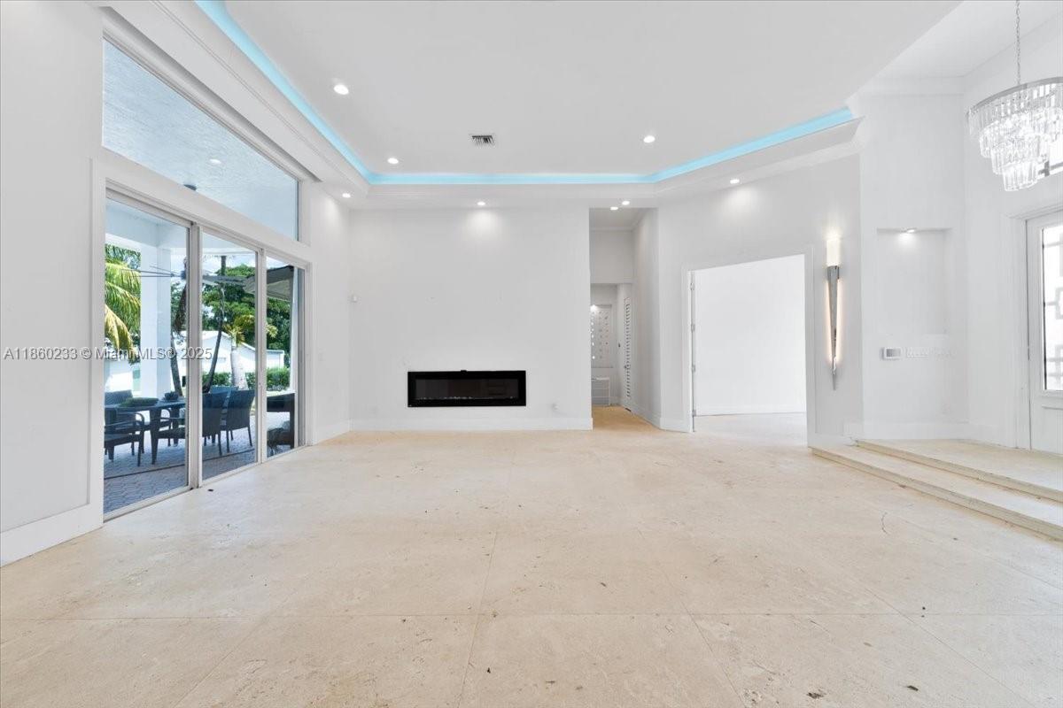 6101 SW 180th Ter