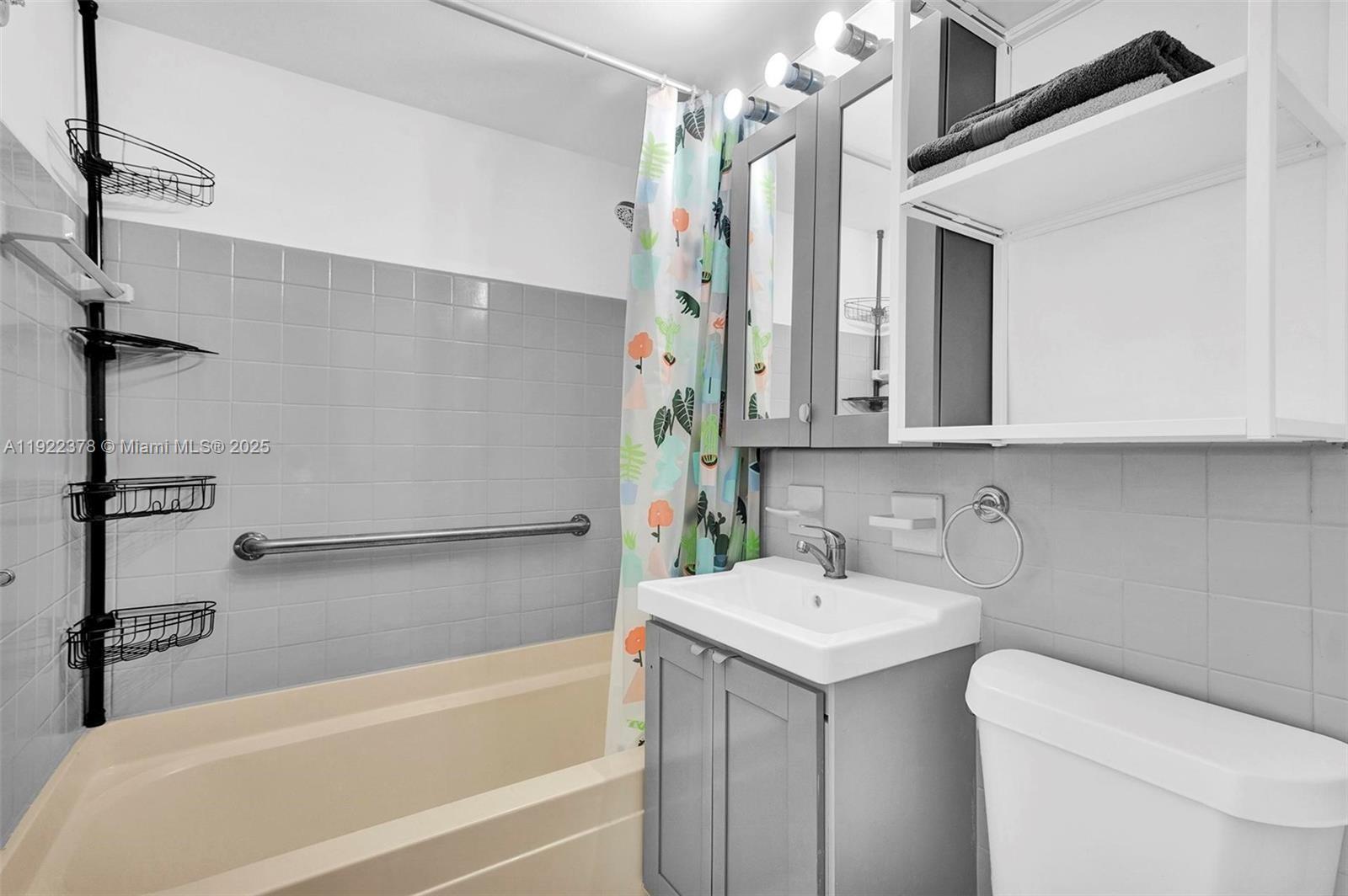 ANTHONY GARDENS CONDO - Residential Lease