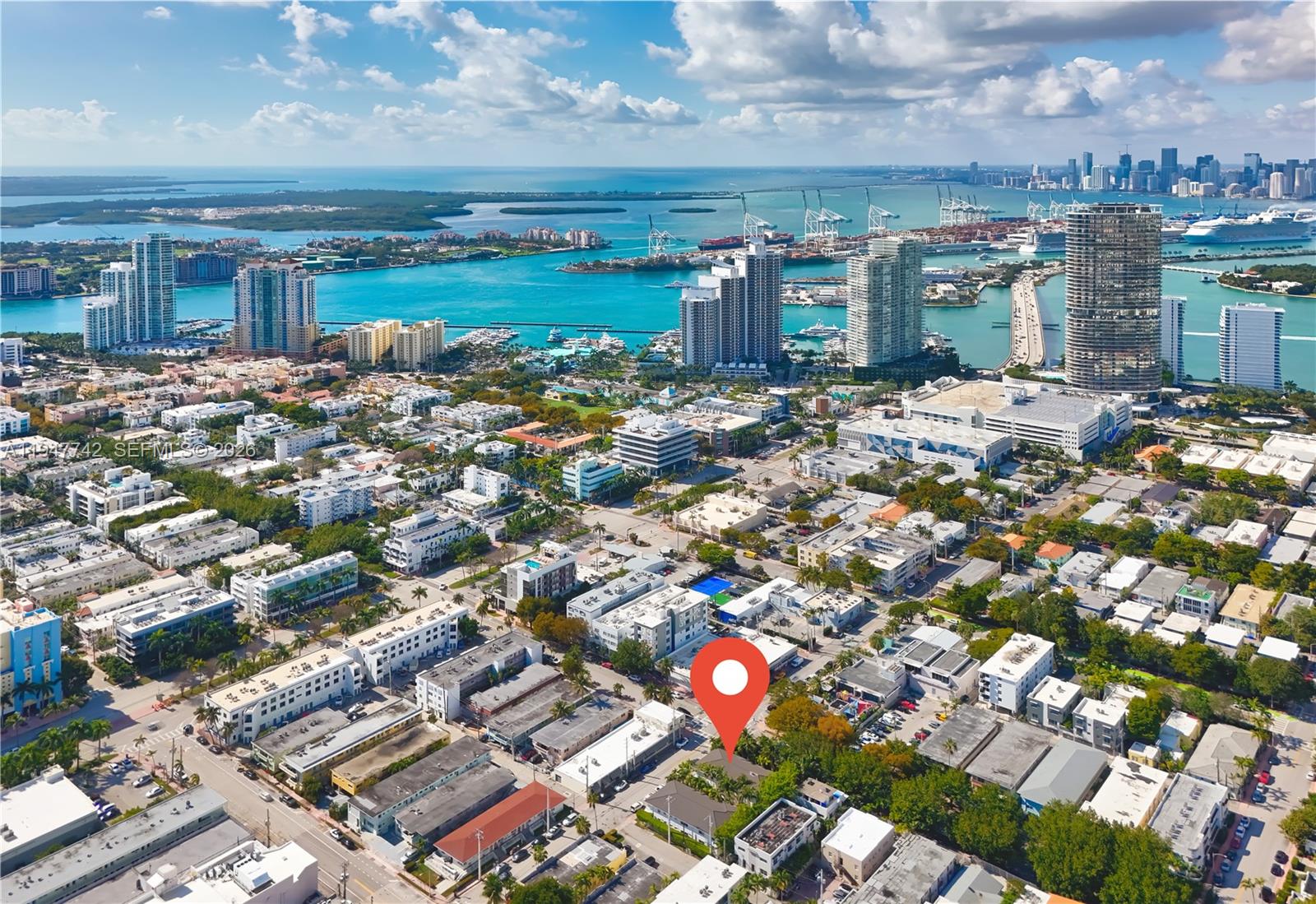 MOULIN ROUGE CONDO - Residential