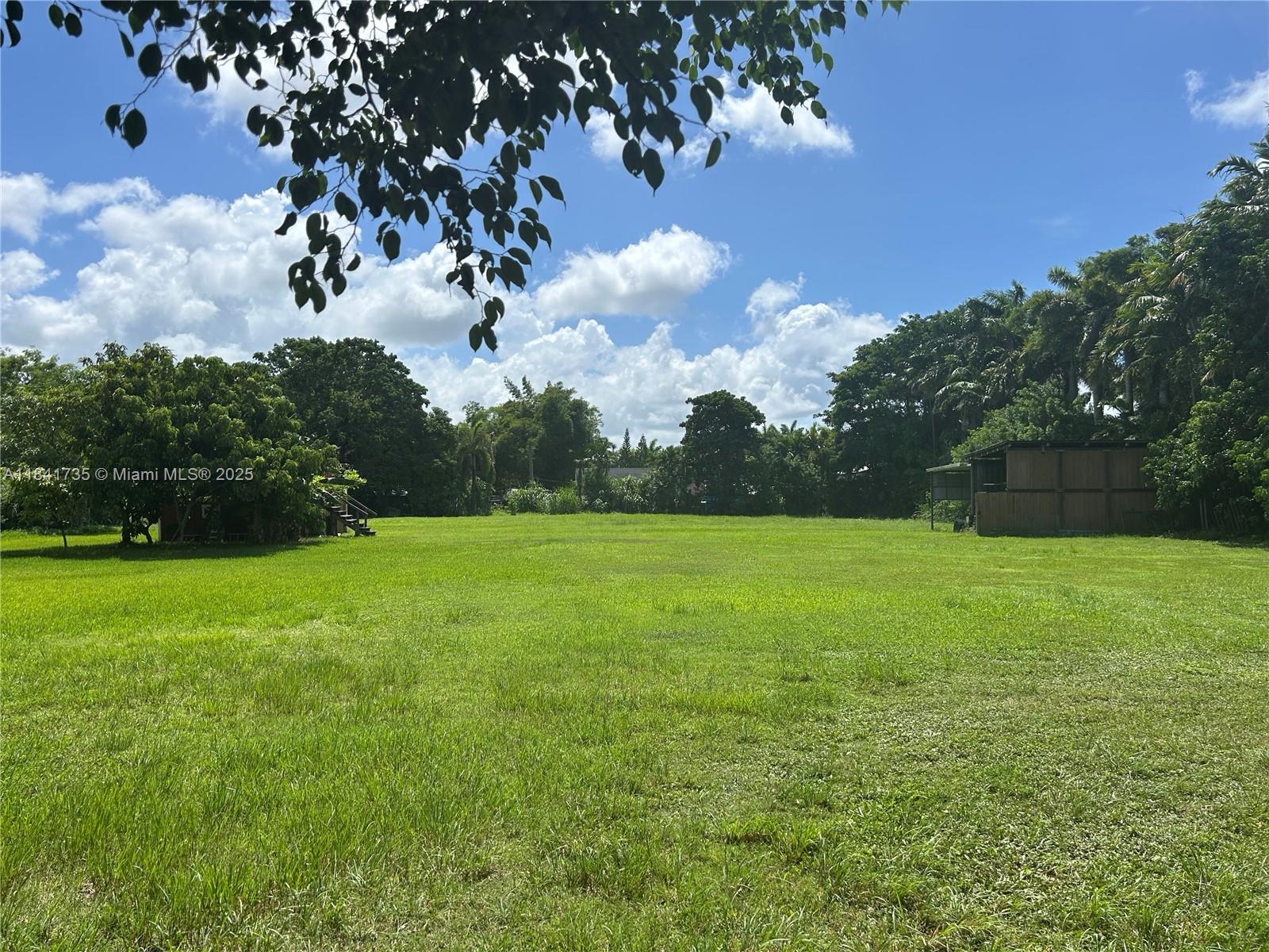 00, Miami, FL, 33187/$295.5 4 00