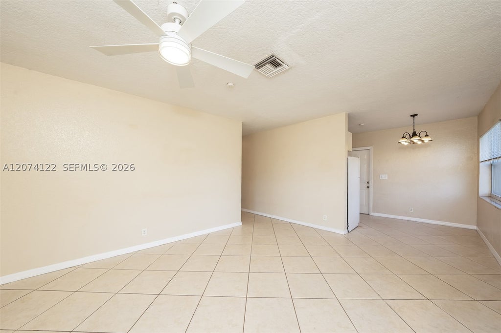 Photo of 900 W Bloxham St, Lantana, FL 33462 (MLS # A12074122)