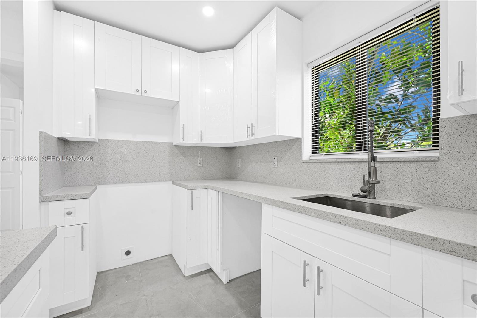 BELLCAMP MANOR - Residential