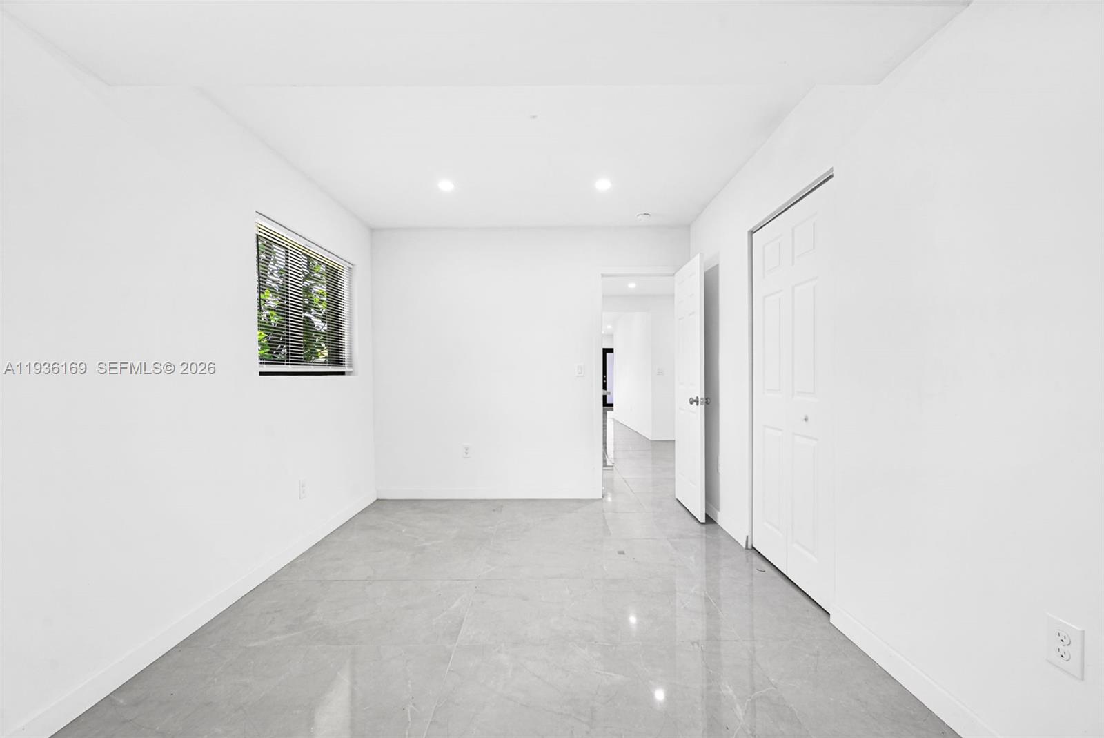 BELLCAMP MANOR - Residential