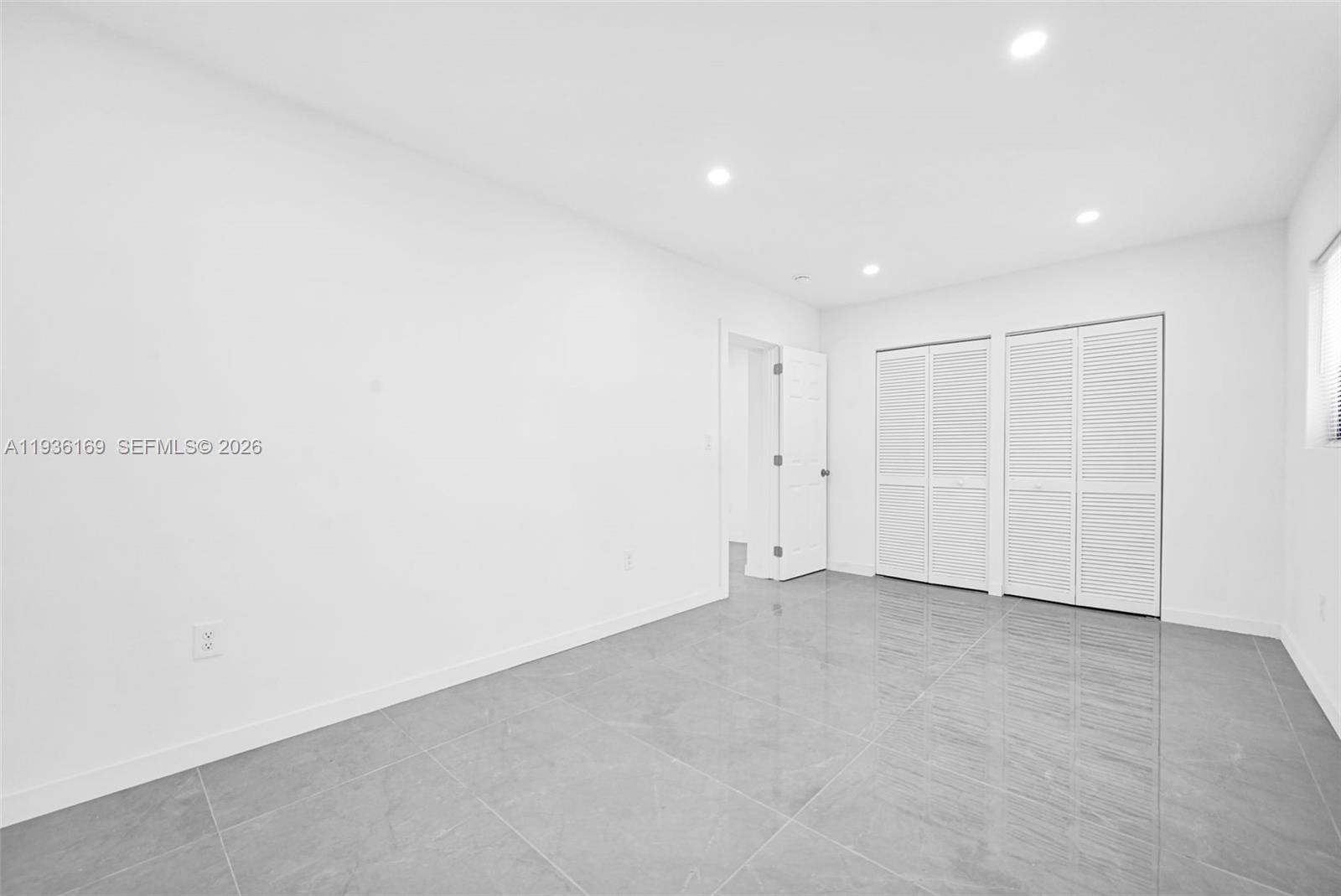 BELLCAMP MANOR - Residential