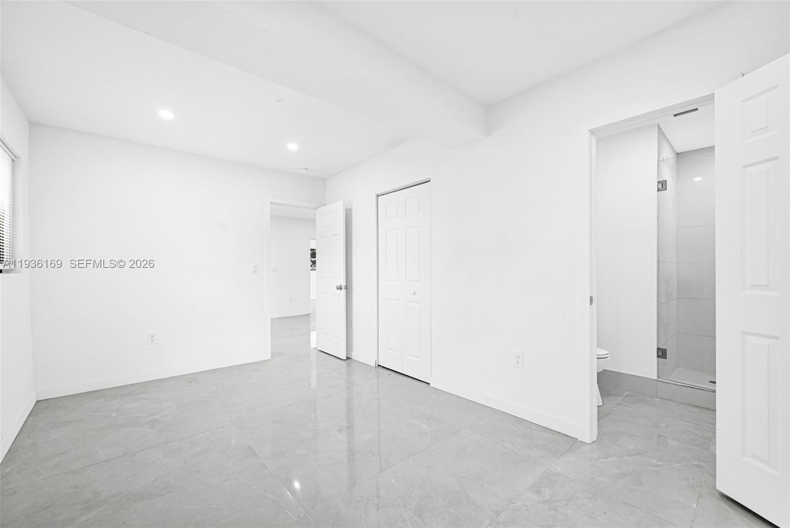 BELLCAMP MANOR - Residential