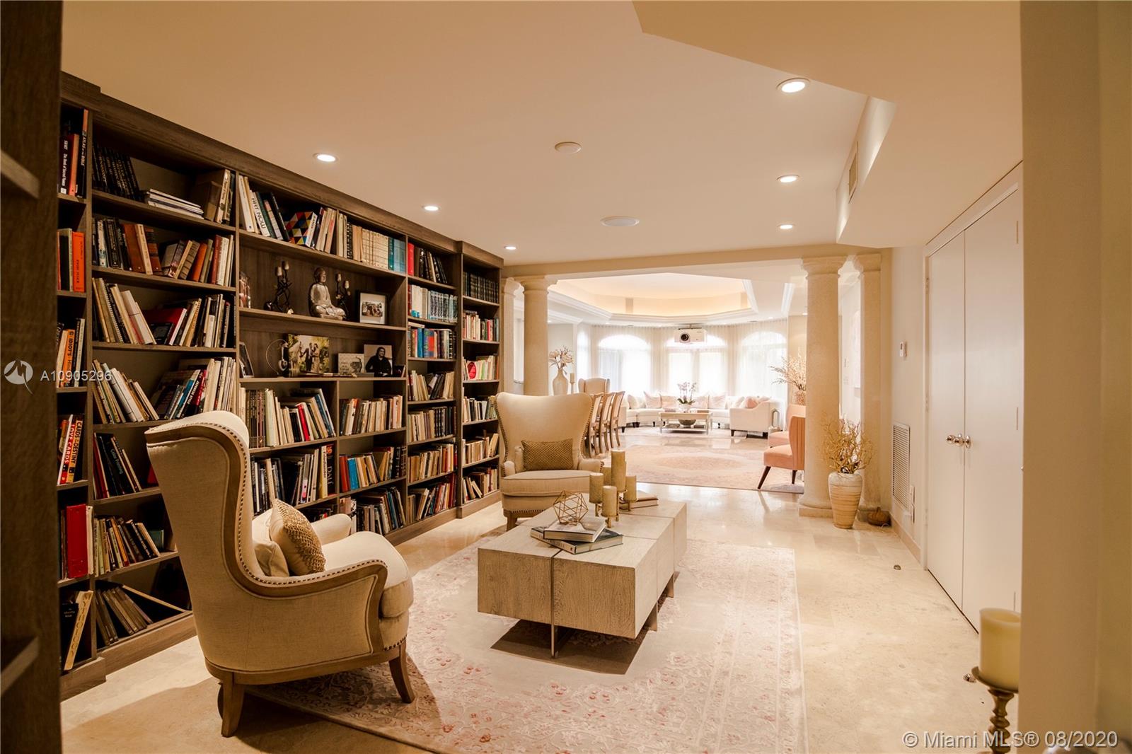 PELICAN ISLE - Residential