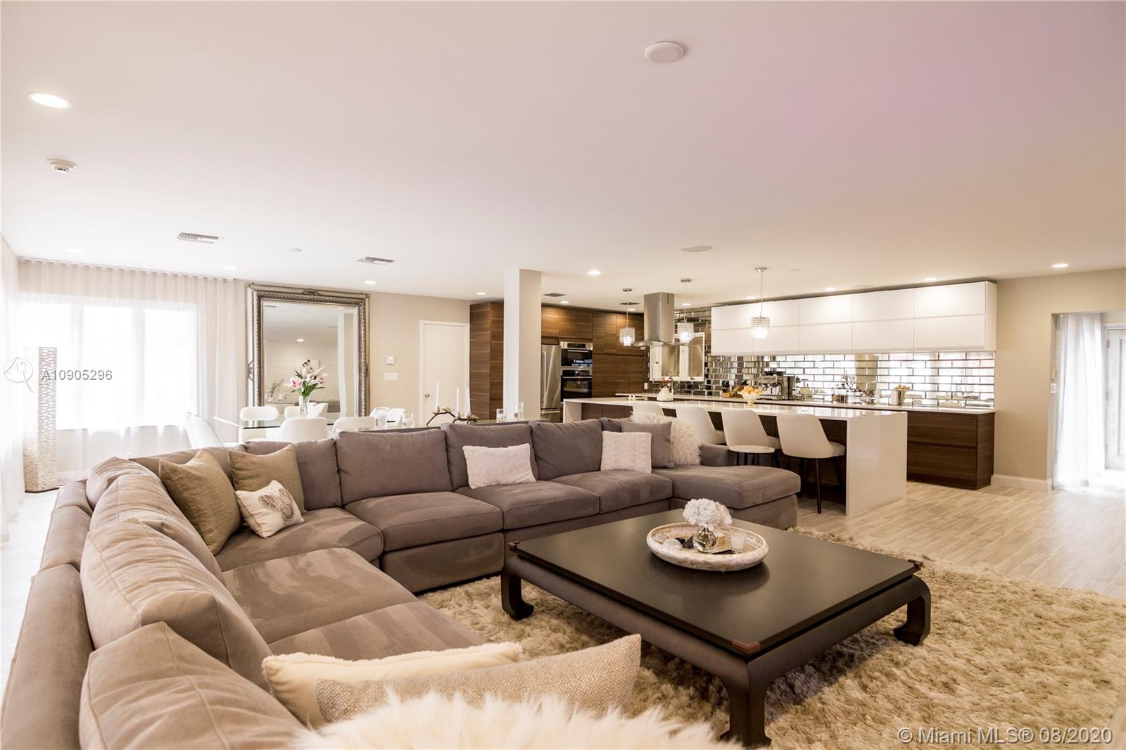 PELICAN ISLE - Residential