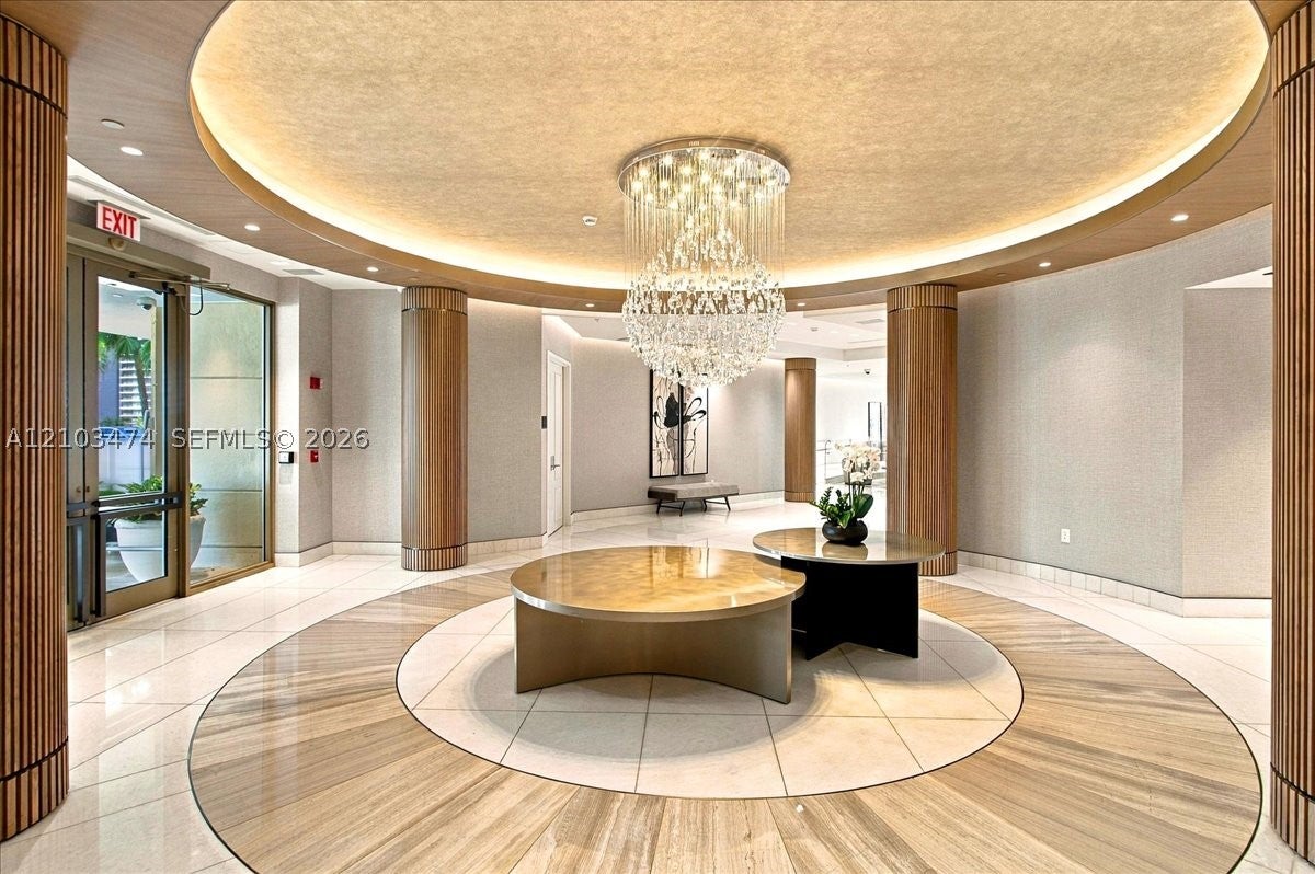 888 Brickell Key Dr 1005