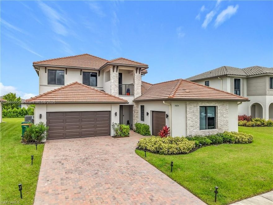 Exceptional value for this well-appointed Harbour Model! This stunning home offers 4 bedrooms + den + loft and 3.5 baths. Upgrades include chef’s kitchen with wall oven/microwave, porcelain tile floors, modern lighting, upgraded cabinets with crown/light molding, under-cabinet lighting, impact windows/doors, custom closets, and upgraded master bath. Home also features an upstairs balcony, private suite with bath, plus 2 additional bedrooms, bath, and large loft. Located in sought-after Maple Ridge, residents enjoy a clubhouse with pool, gym, sauna, billiards, poker room, and more, plus access to waterpark, trails, dog parks, tennis, pickleball, shopping, dining, and sports parks.