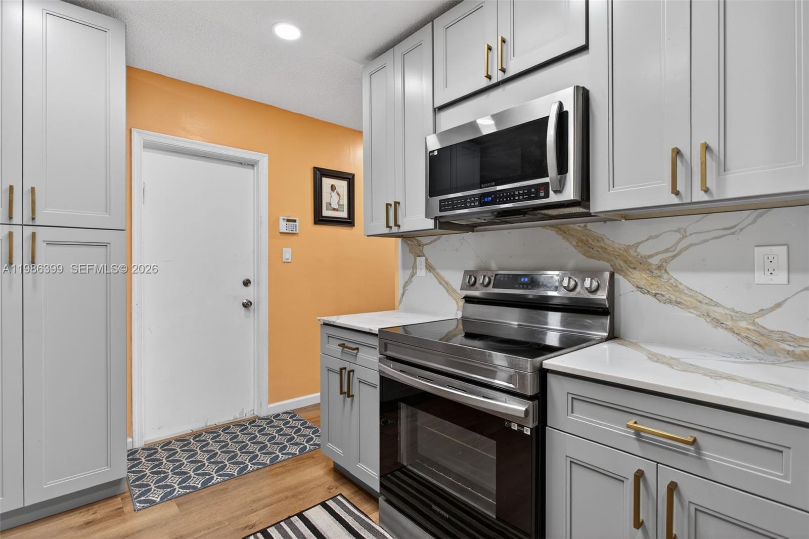 MAINLANDS OF TAMARAC LAKE - Residential