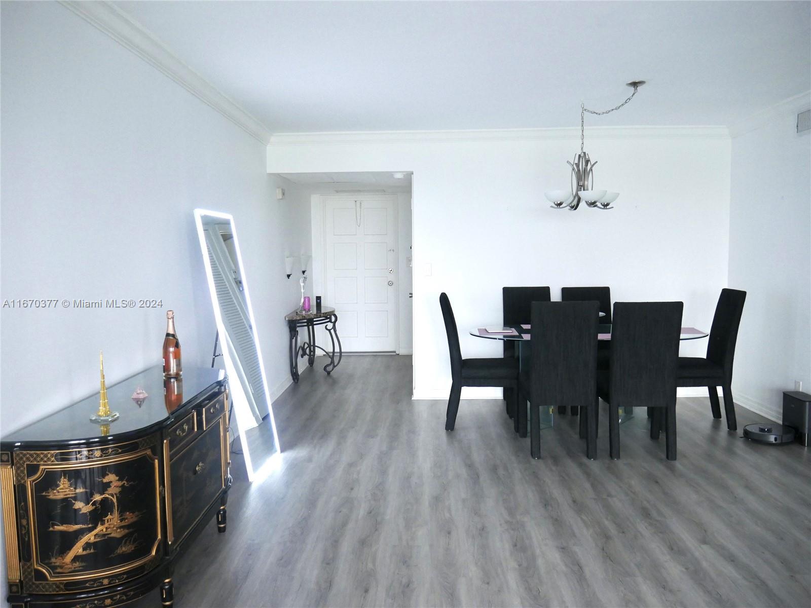 NO 18 PALM-AIRE COUNTRY C - Residential Lease