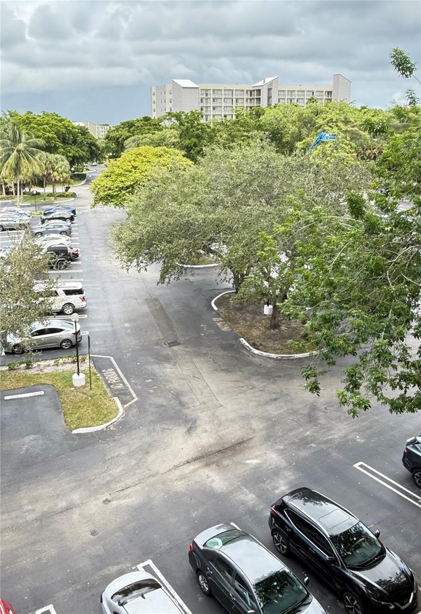 CYPRESS BEND CONDOMINIUM - Residential