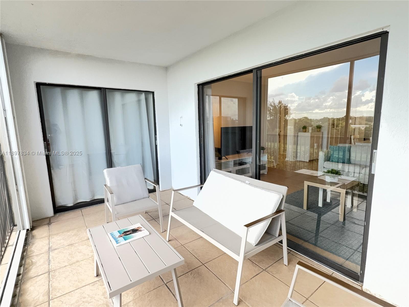 CYPRESS BEND CONDOMINIUM - Residential