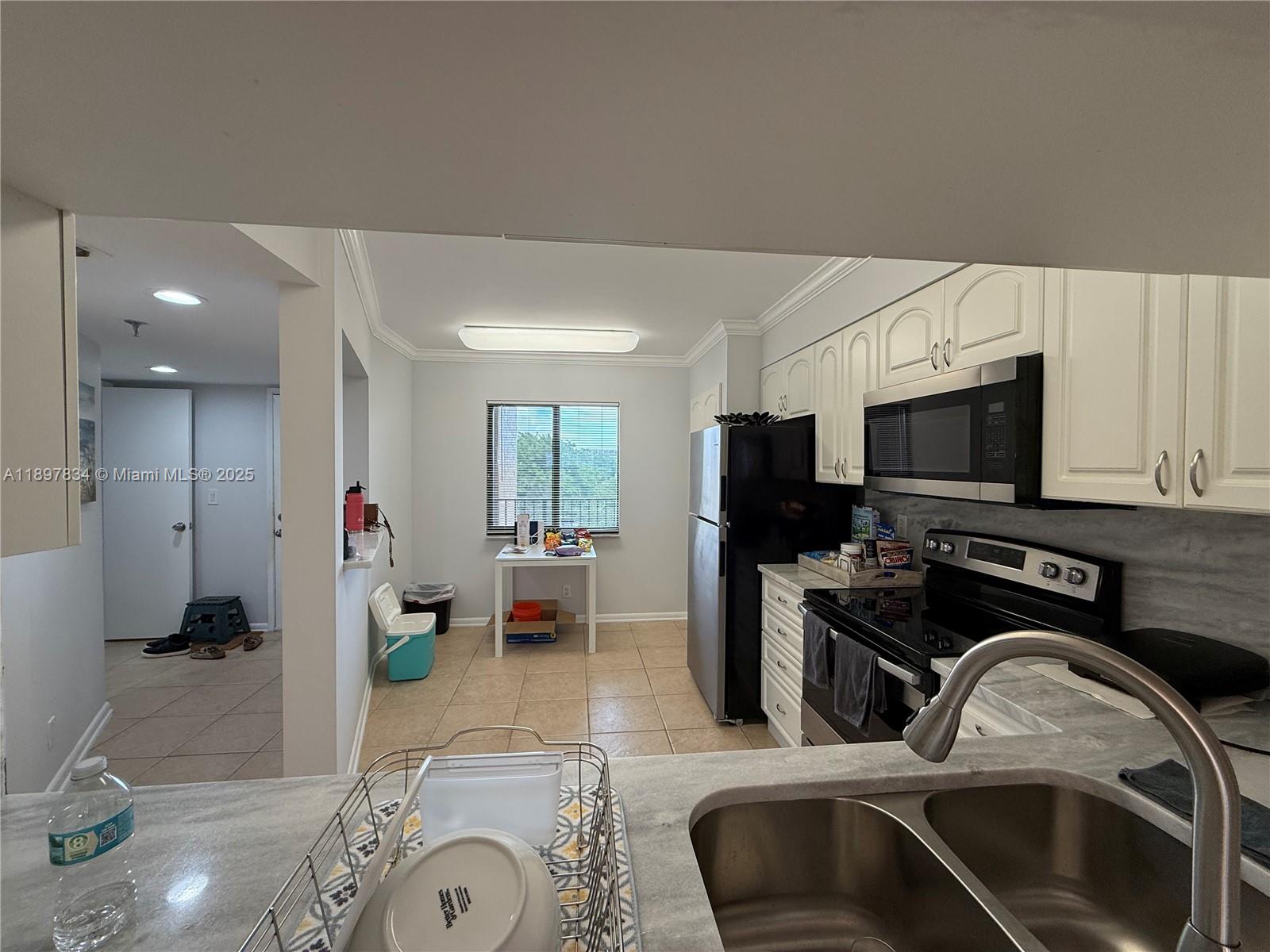 2206 S Cypress Bend Dr 508