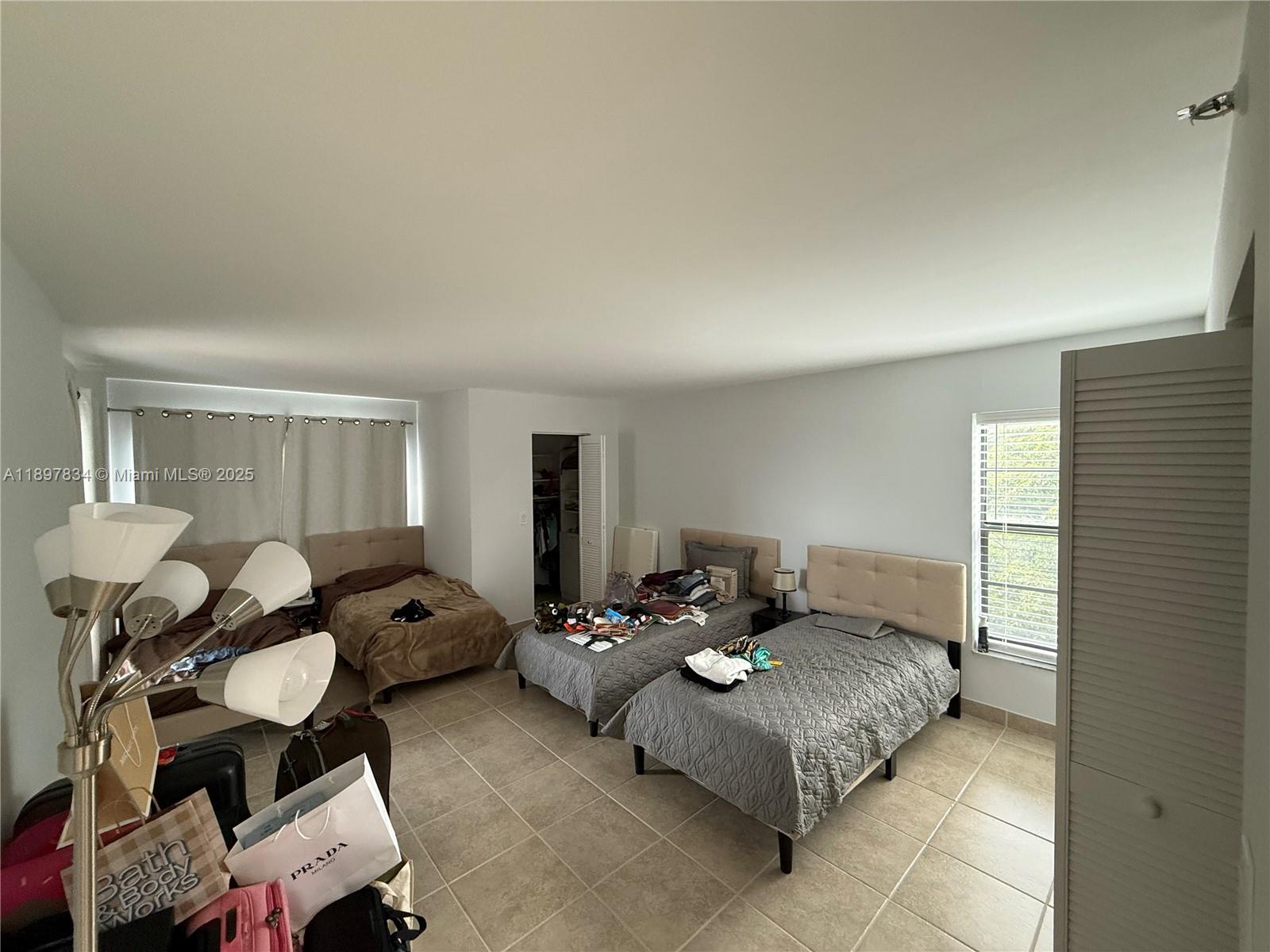 2206 S Cypress Bend Dr 508