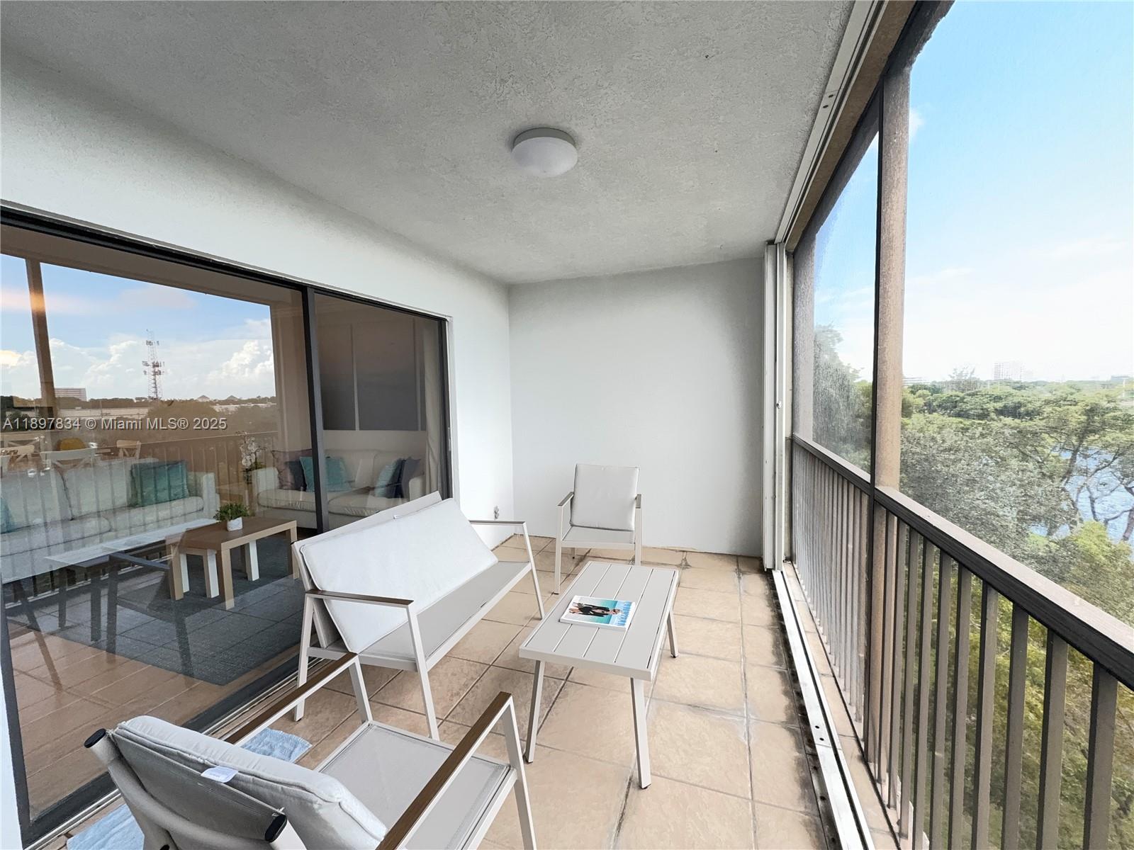 CYPRESS BEND CONDOMINIUM - Residential