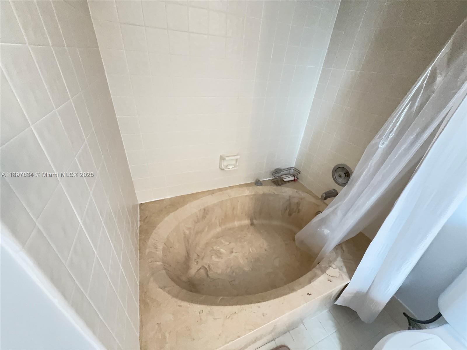 CYPRESS BEND CONDOMINIUM - Residential