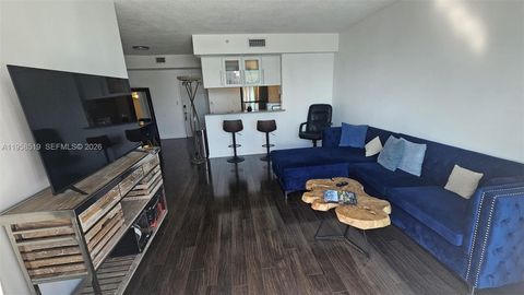 275 NE 18th St 1604 Miami FL 33132