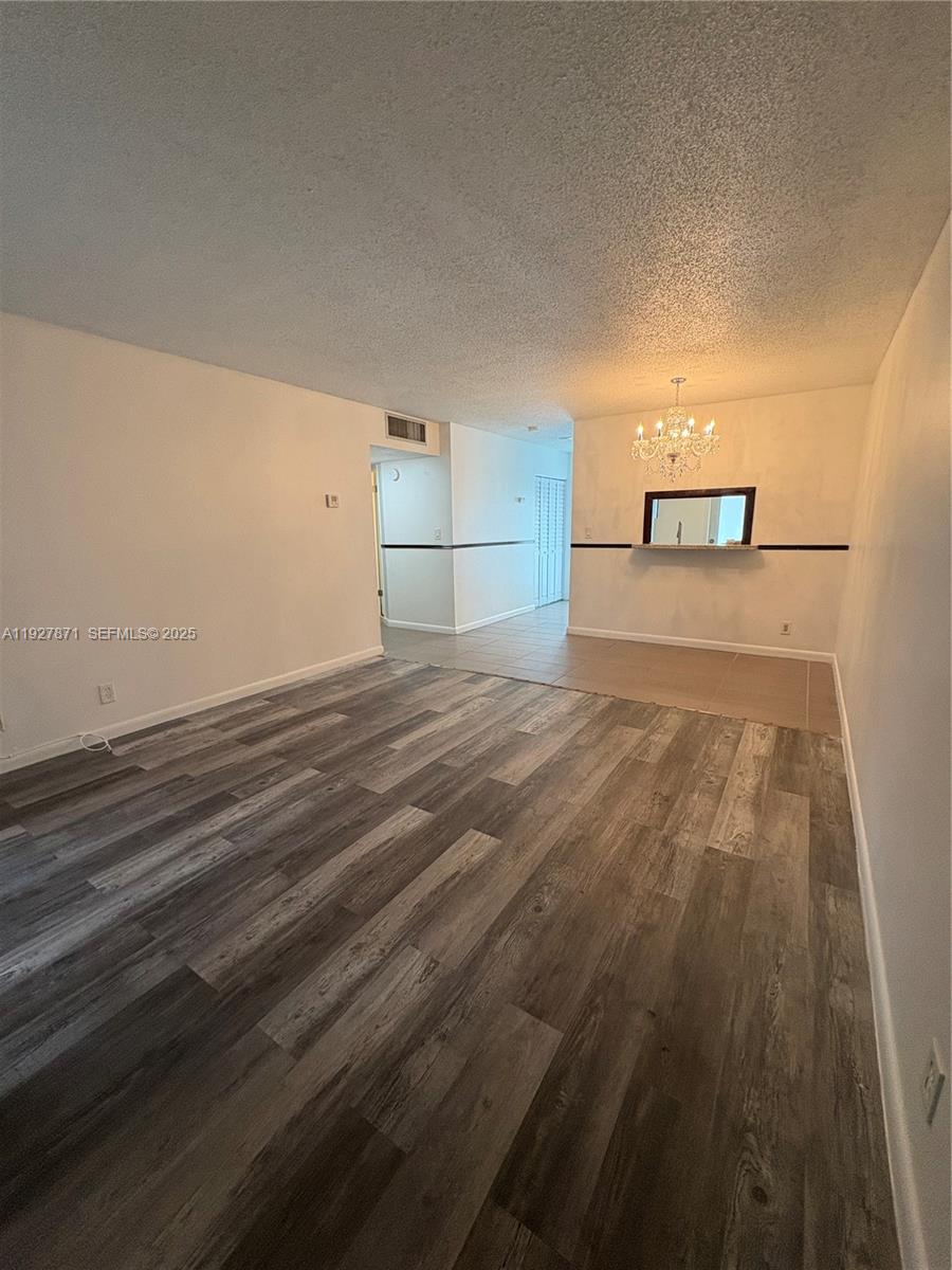 JARRET HALL CONDO - Residential