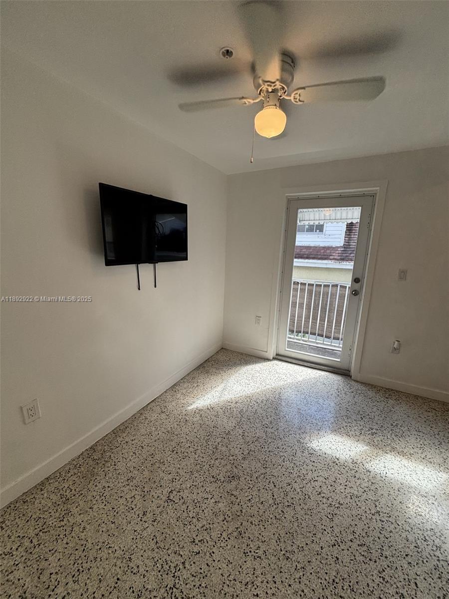 CITY OF MIAMI SOUTH - Residential Lease