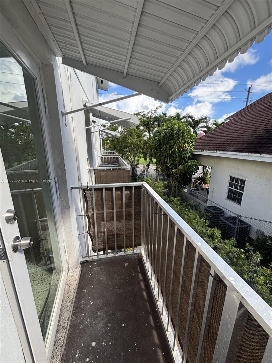 CITY OF MIAMI SOUTH - Residential Lease