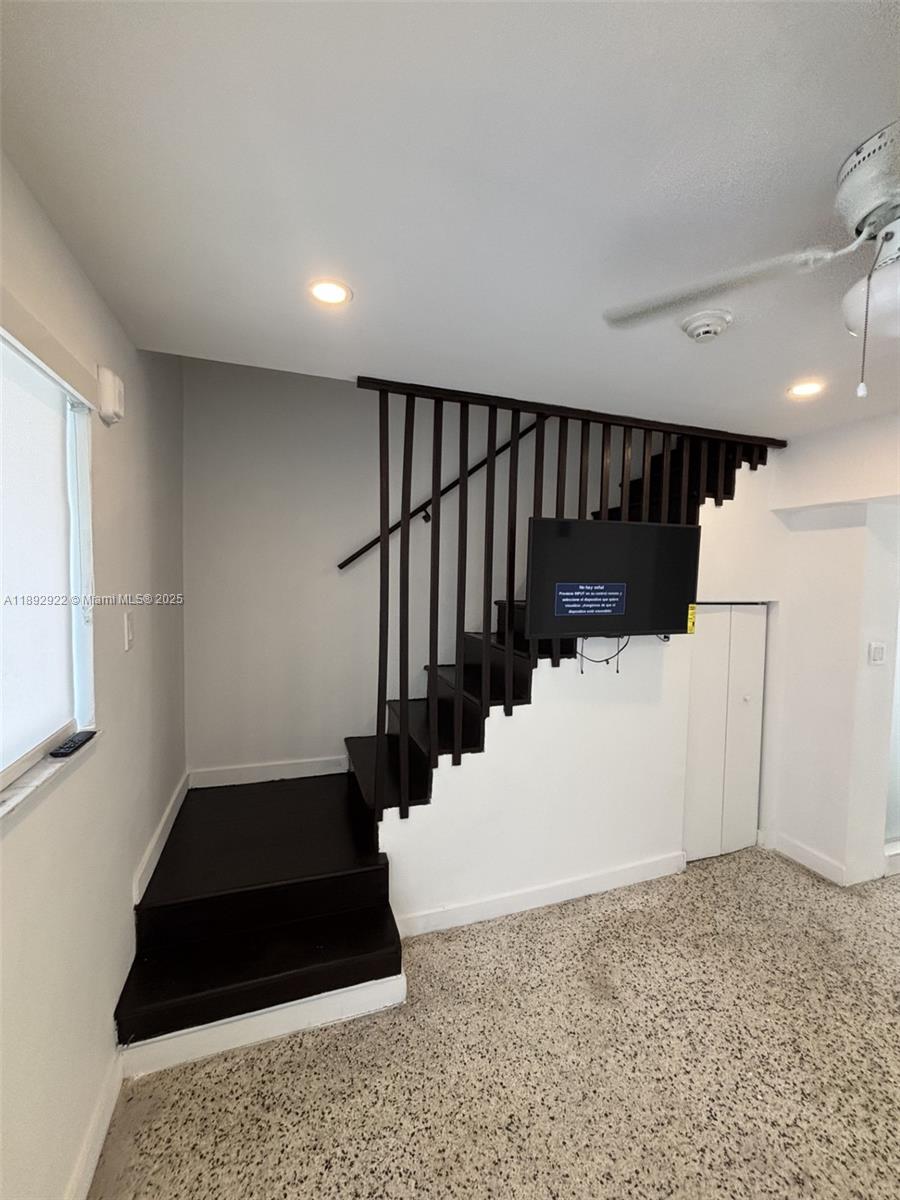 CITY OF MIAMI SOUTH - Residential Lease