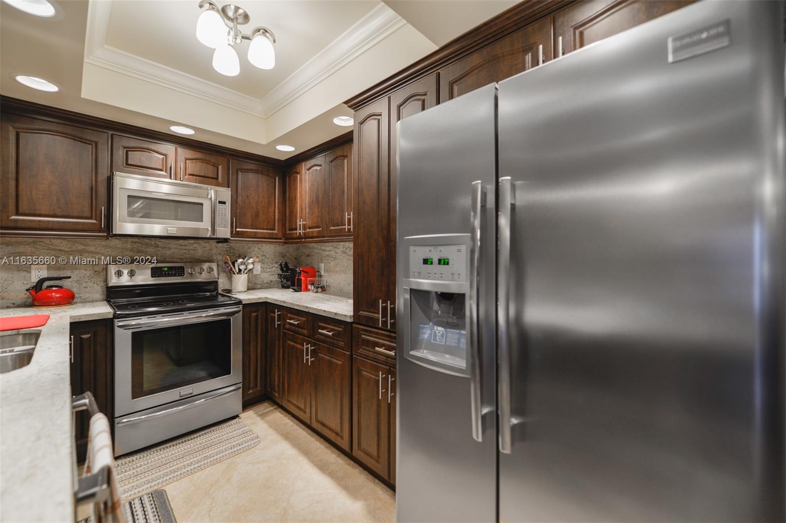 HEMISPHERES CONDO - Residential