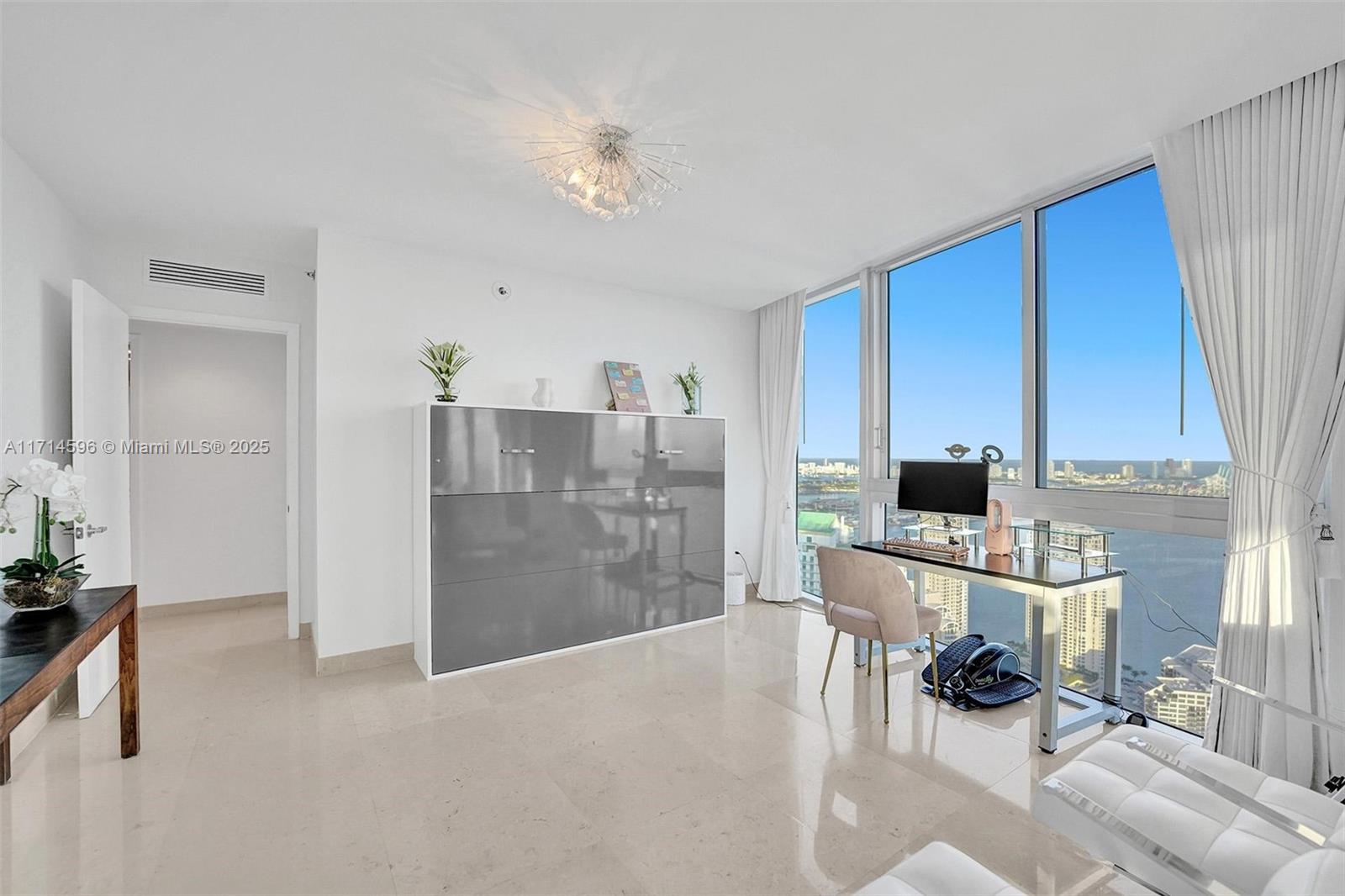 ICON BRICKELL NO TWO - Residential