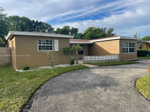 A home in Lauderdale Lakes