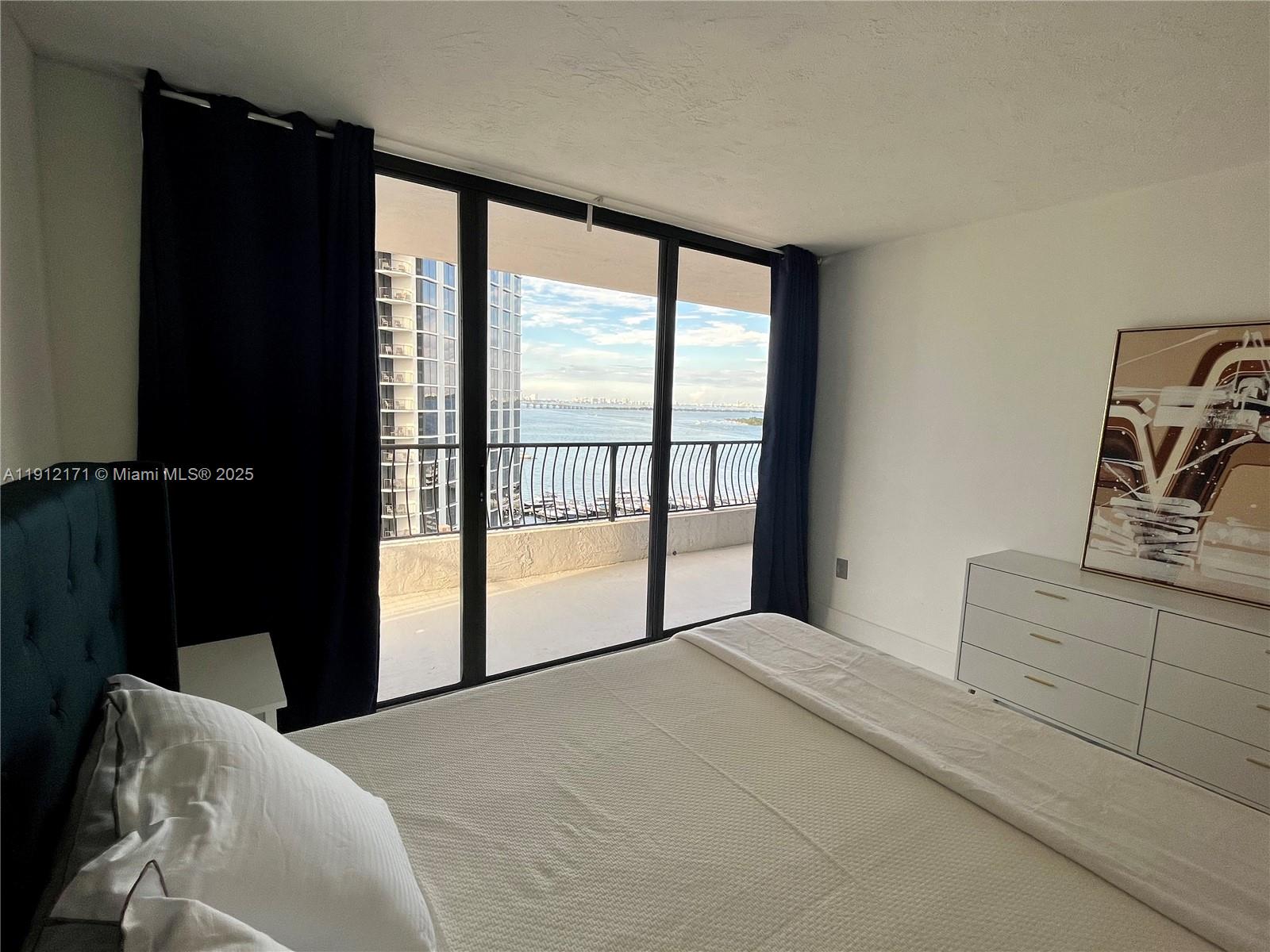 VENETIA CONDO - Residential