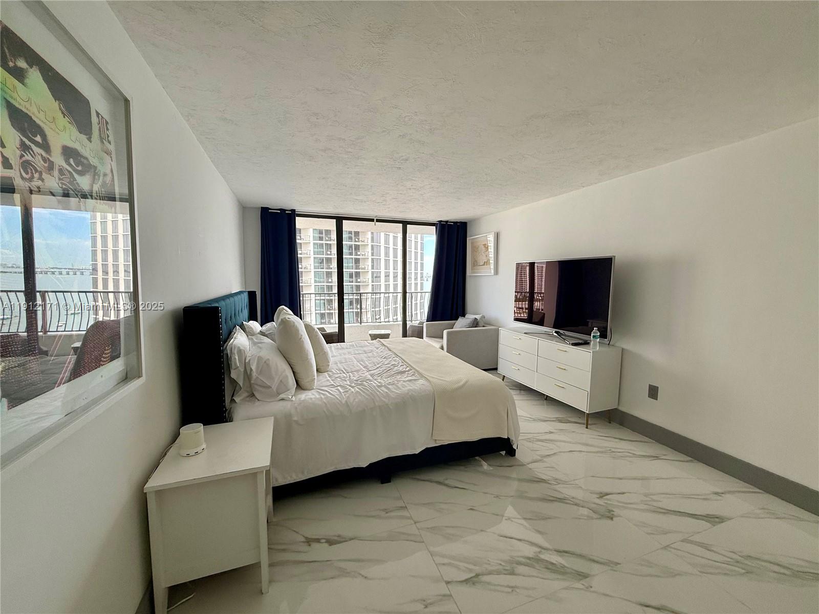 VENETIA CONDO - Residential