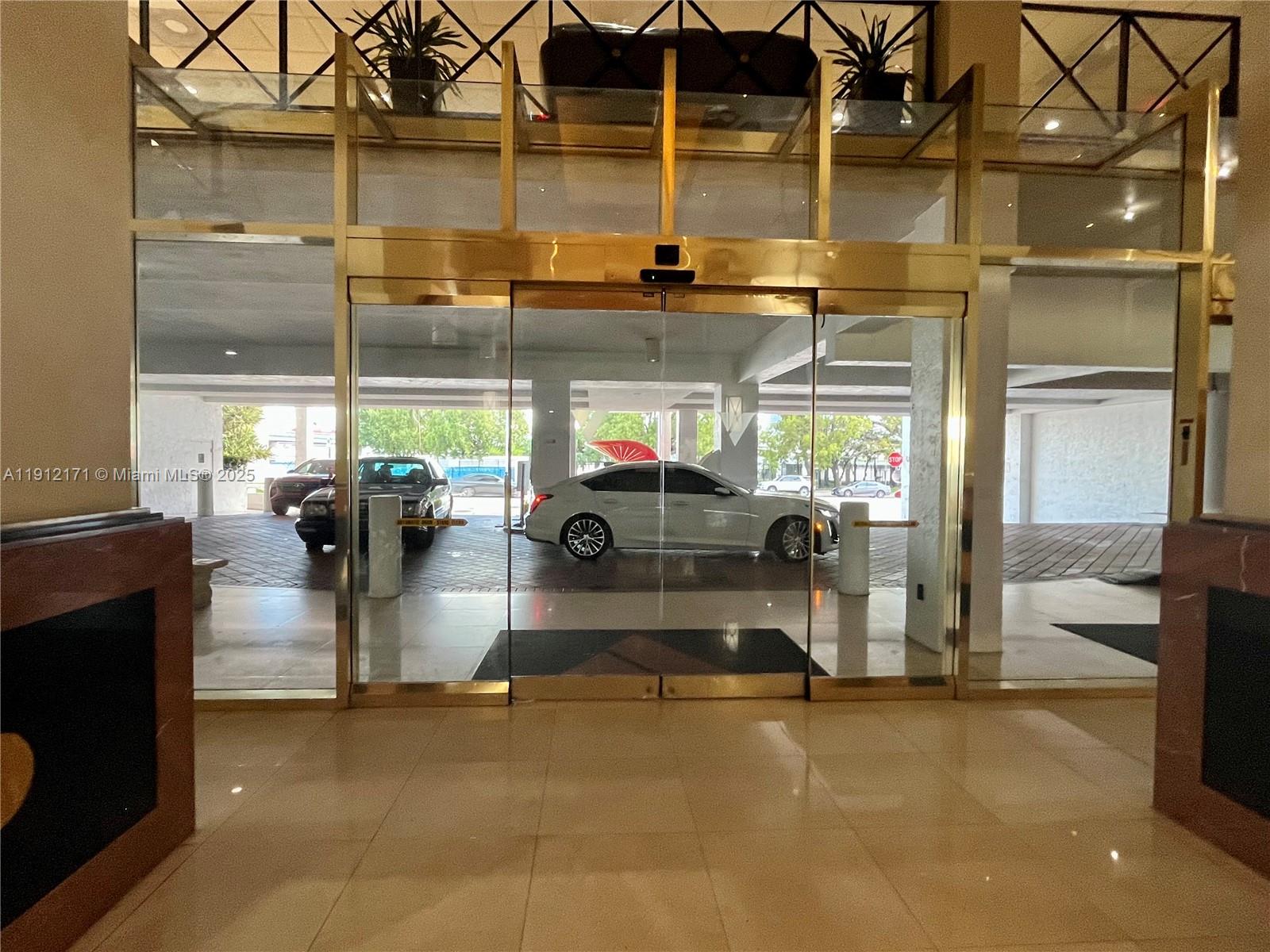 VENETIA CONDO - Residential