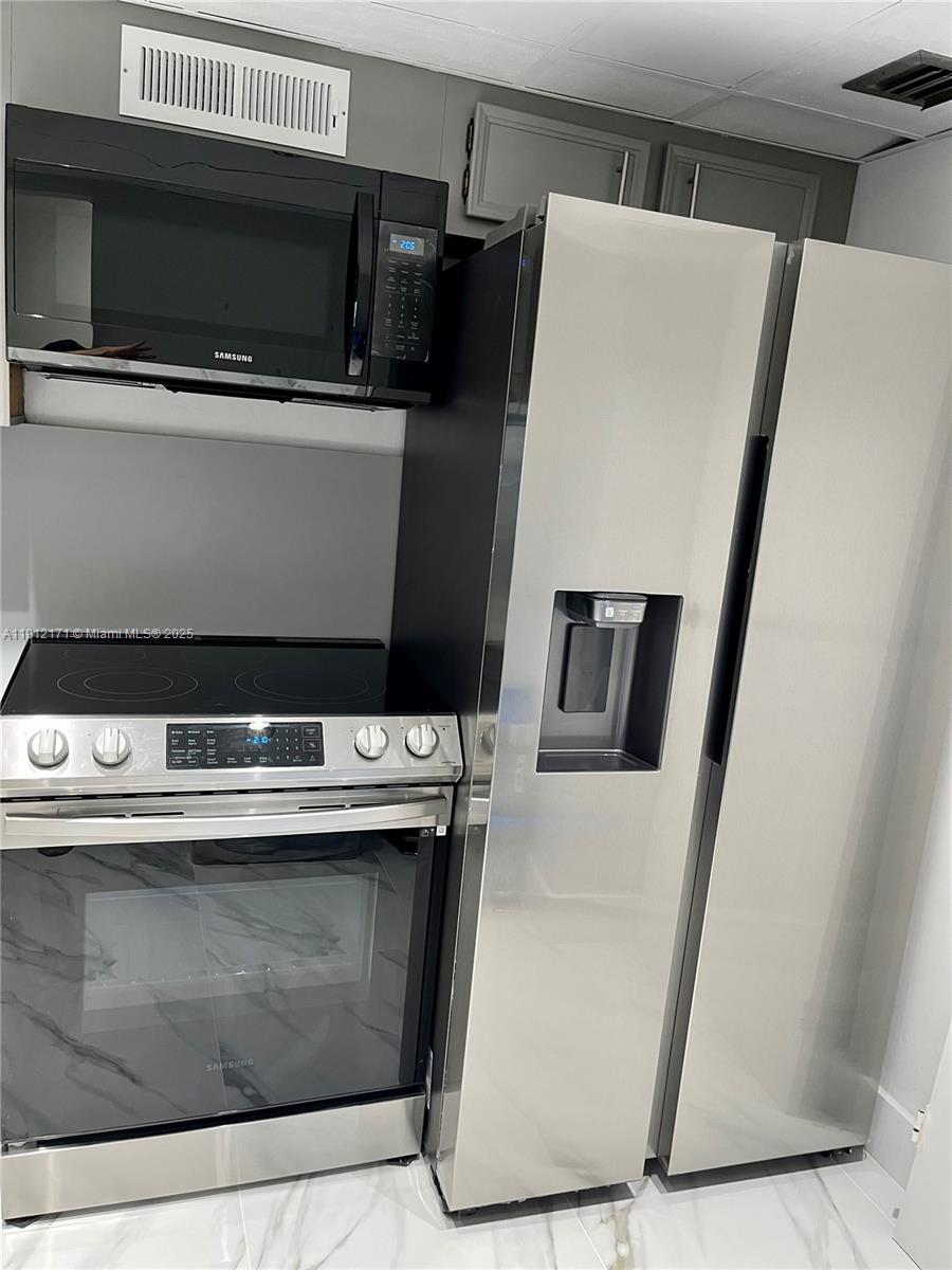 VENETIA CONDO - Residential