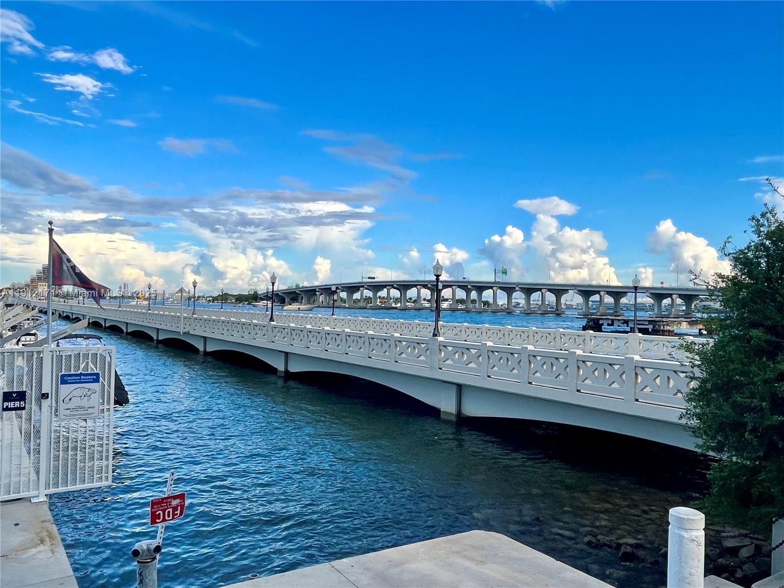 VENETIA CONDO - Residential